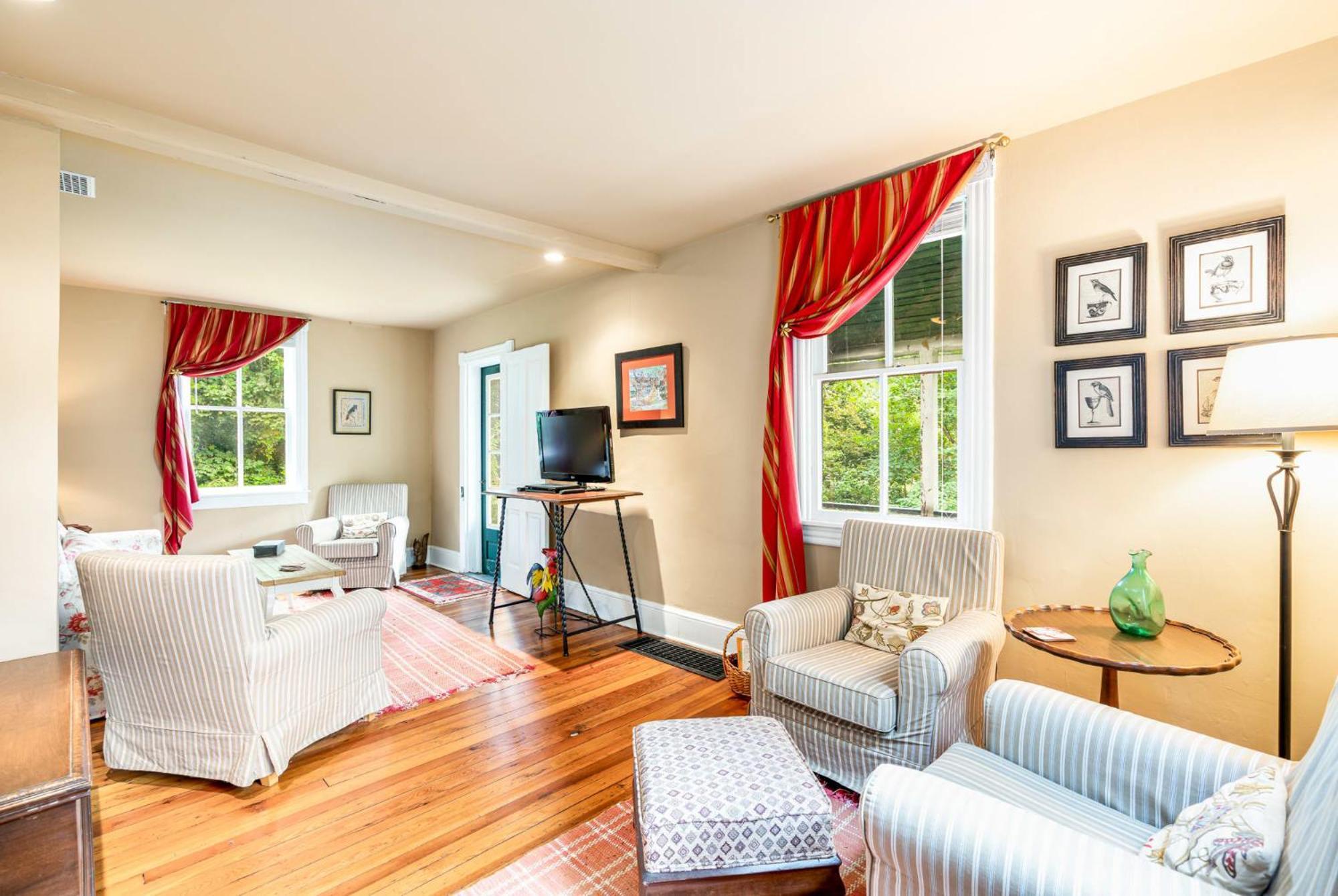 Enchanting Cottage, Walk To Downtown Harpers Ferry Exterior photo